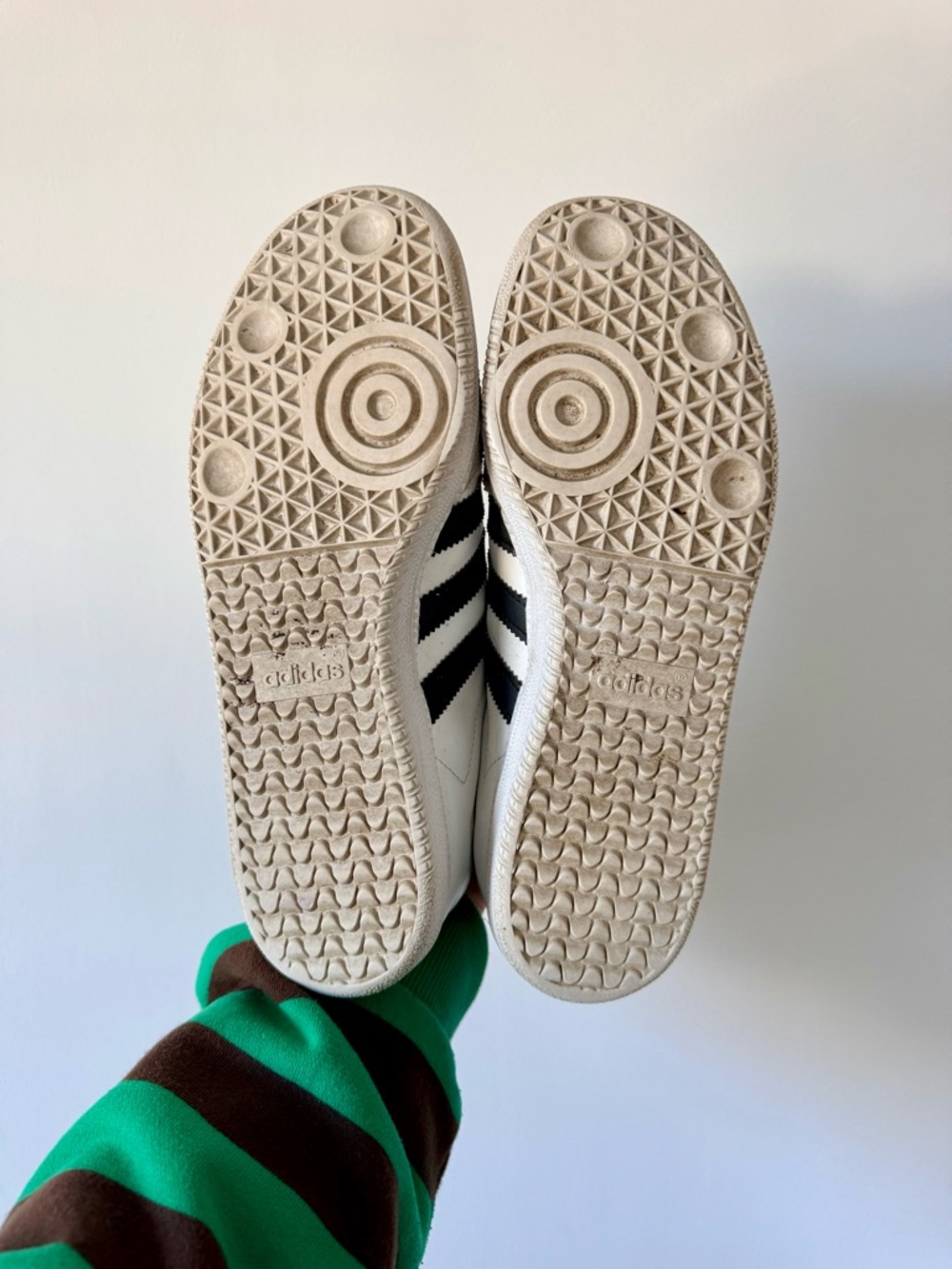 Adidas Samba Leather Sneakers | White with Black Stripes | men’s 7 women’s 8.5 - Picture 3 of 9